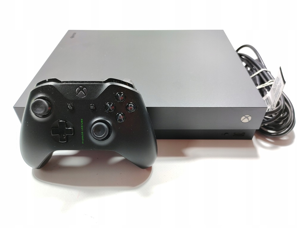 Konsola Xbox One X 1 TB 1 pad