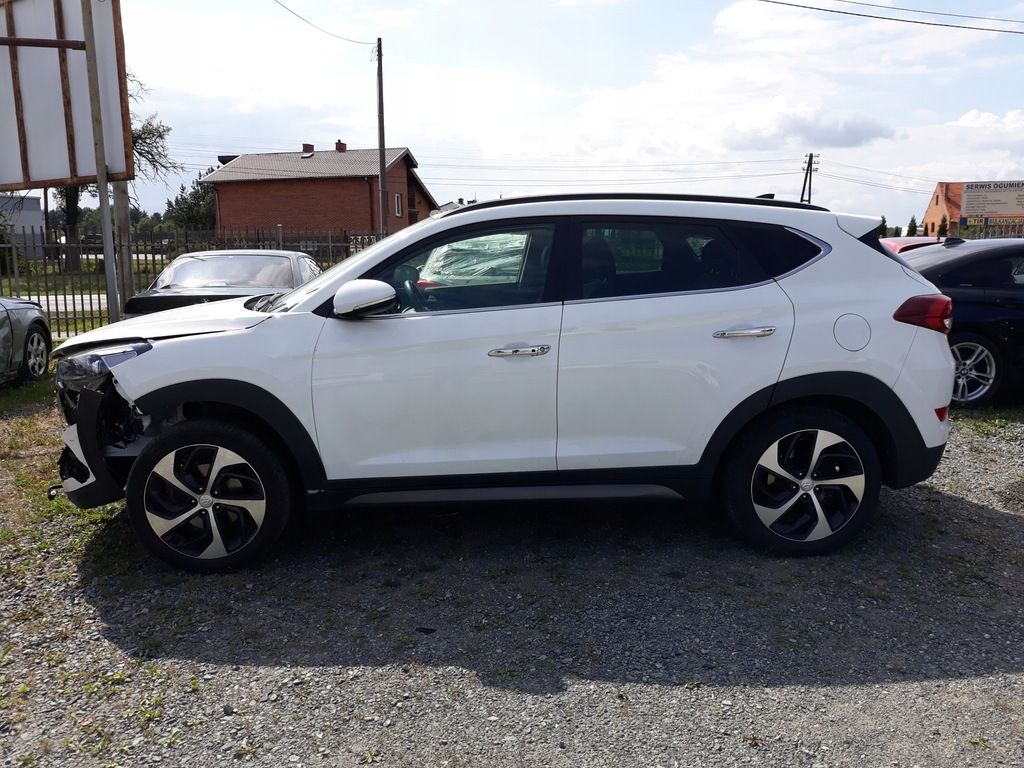 HYUNDAI TUCSON II 2.0 CRDi SZKLANY DACH SKÓRA FULL