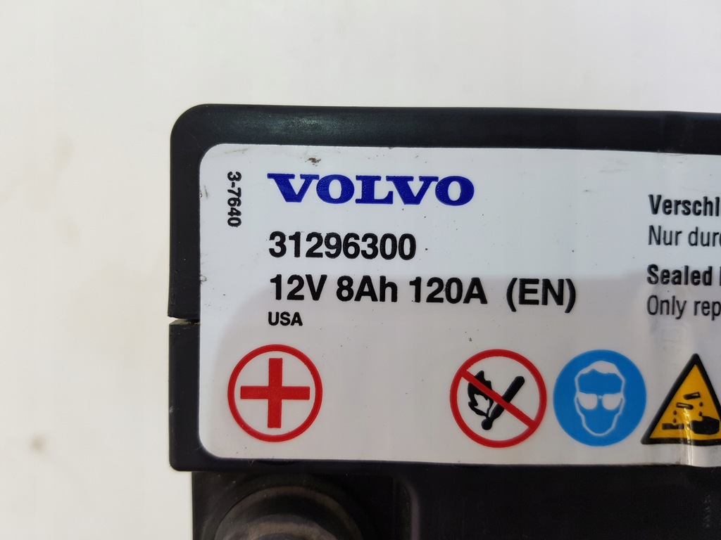 VOLVO XC60 2.4D akumulator start stop 31296300