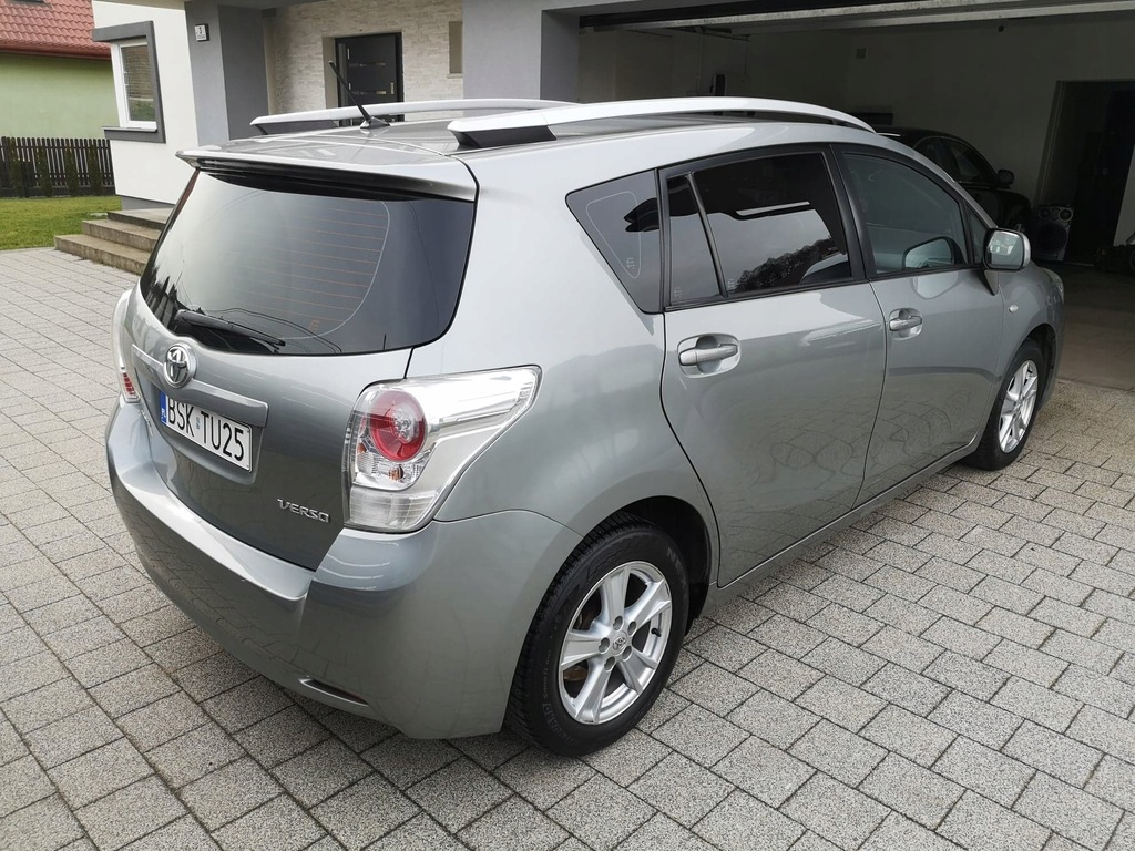 TOYOTA VERSO (_R2_) 1.6 (ZGR20_) 132 KM