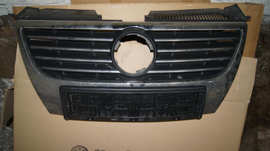 VW passat b6 highline grill