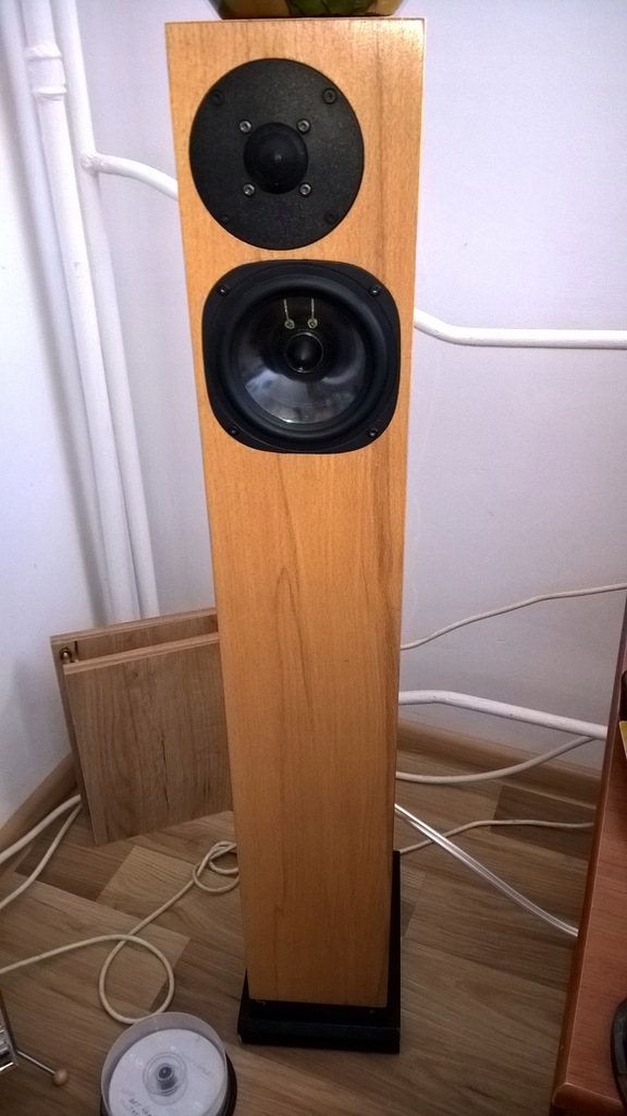 Usher S-520 diy stojące