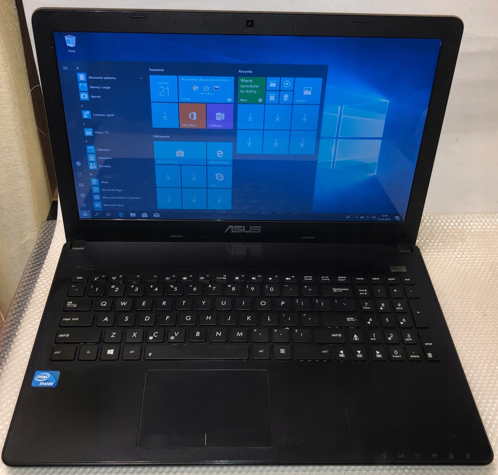 ASUS x501A-XX145H Intel B820 500GB 4GB Win10 !