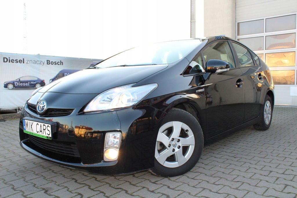 Купить TOYOTA PRIUS 1.8 Hybrid 99 л.с. Гарантия: отзывы, фото, характеристики в интерне-магазине Aredi.ru