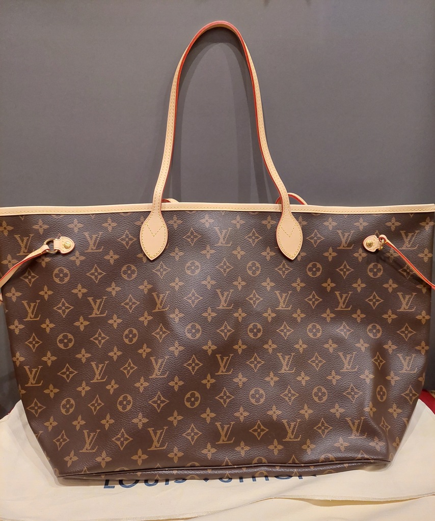 TOREBKA LOUIS VUITTON