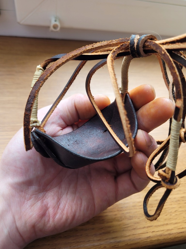 Historyczna proca, skóra bydlęca