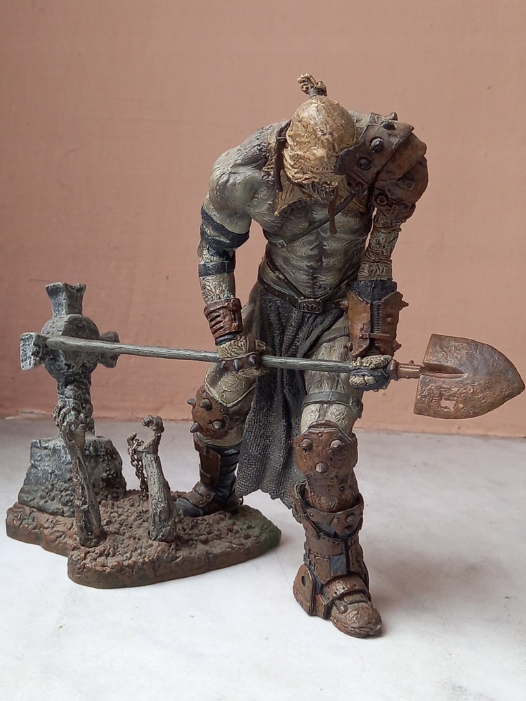 GRAVE DIGGER SPAWN - MCFARLANE - WYSOKOŚĆ 17 CM