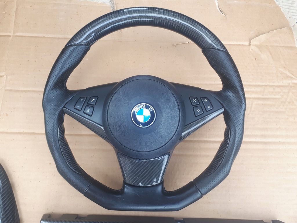 M5 e60 руль