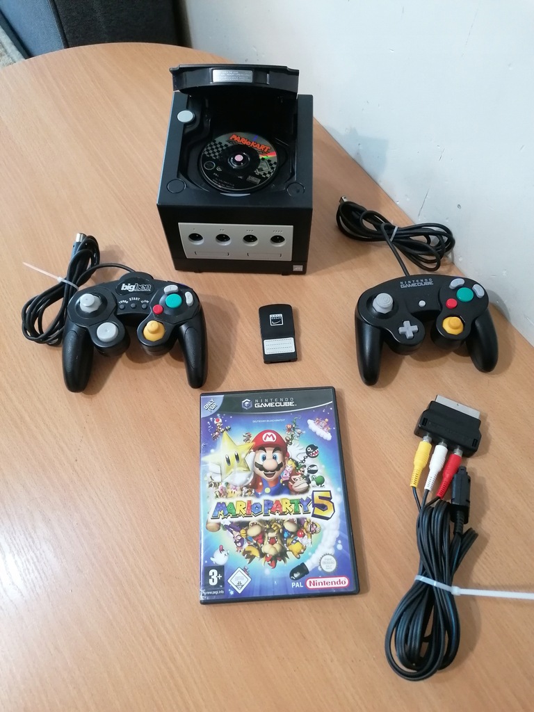 ZESTAW NINTENDO GAME CUBE + MARIO PARTY 5 + MARIO KART !!!!