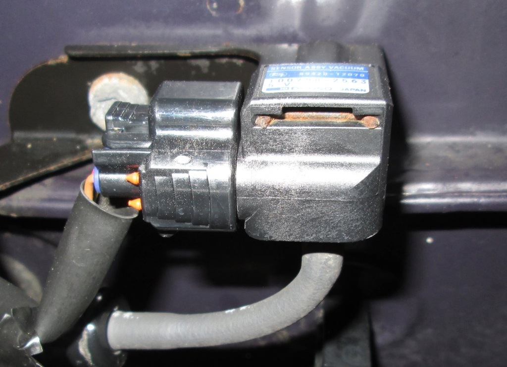 MAP SENSOR 8942012070 COROLLA E11 9799 1.6 4AFE