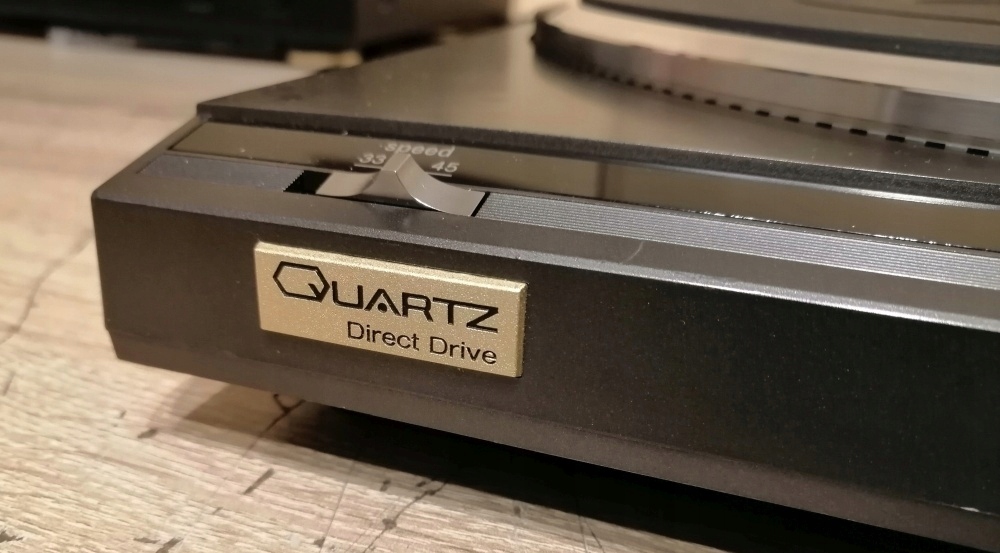 Gramofon Technics SL-Q200