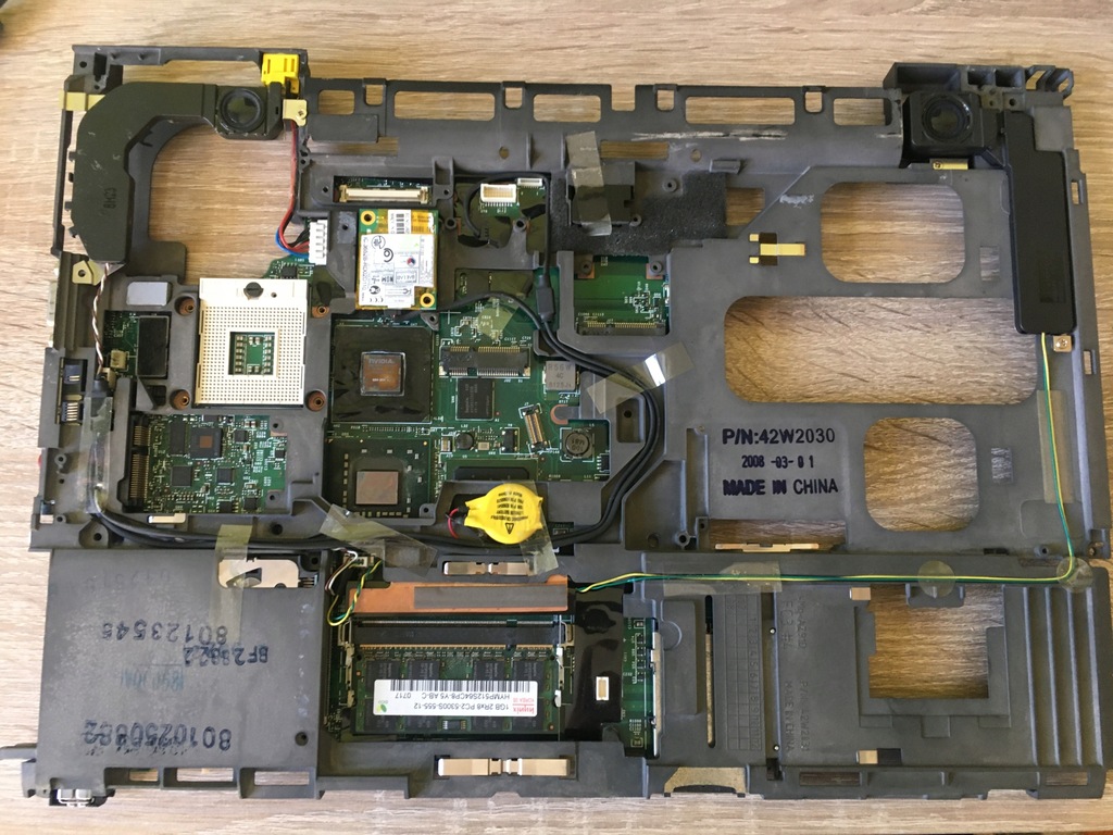 Płyta główna IBM ThinkPad T61p FX570 256MB uszkodz