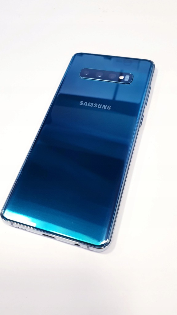 Купить SAMSUNG GALAXY S10+ PLUS 128 ГБ ЦВЕТА + ЗАЩИТА ЭКРАНА: отзывы, фото, характеристики в интерне-магазине Aredi.ru