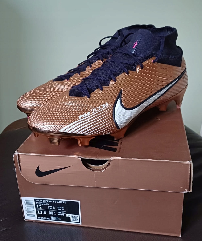 Buty piłkarskie korki NIKE ZOOM SUPERFLY 9 ELITE FG r. 46 (30 cm)