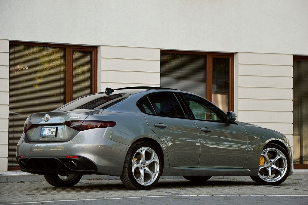 Купить Alfa Romeo Giulia # 2.0 Bi Turbo # 280 км # КАК НОВЫЙ: отзывы, фото, характеристики в интерне-магазине Aredi.ru