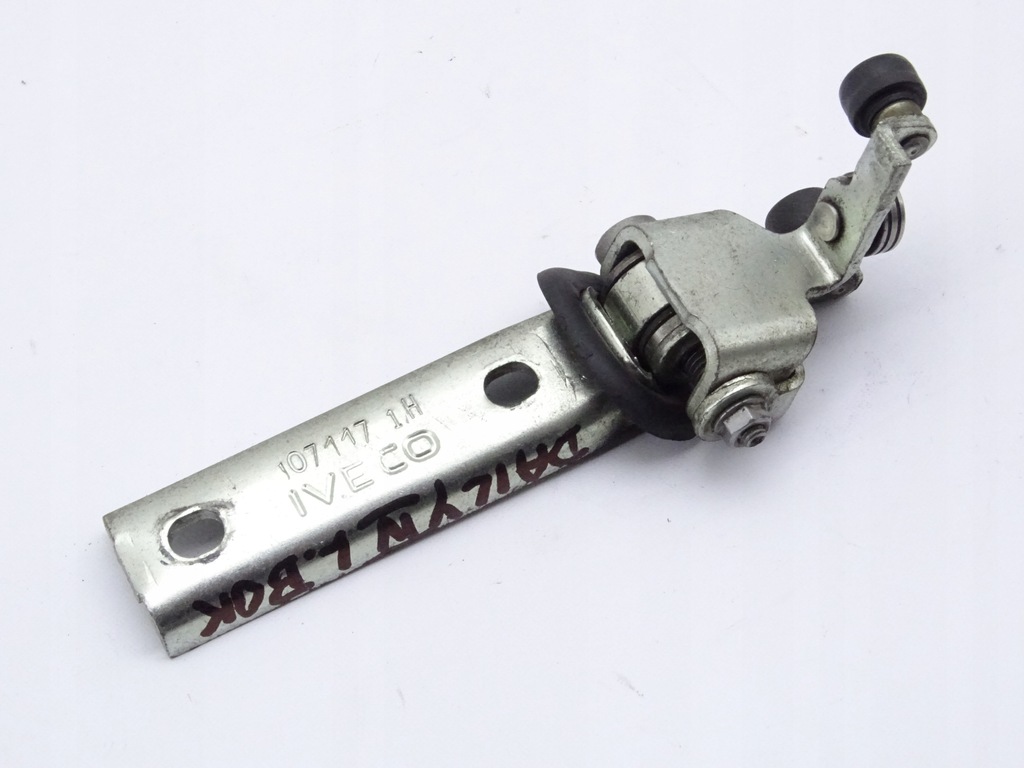 сдвижная дверь ивеко дейли