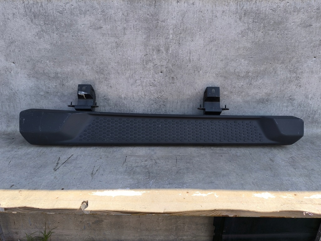 JEEP RUBICON PRÓG STOPIEŃ LEWY 68292909AE