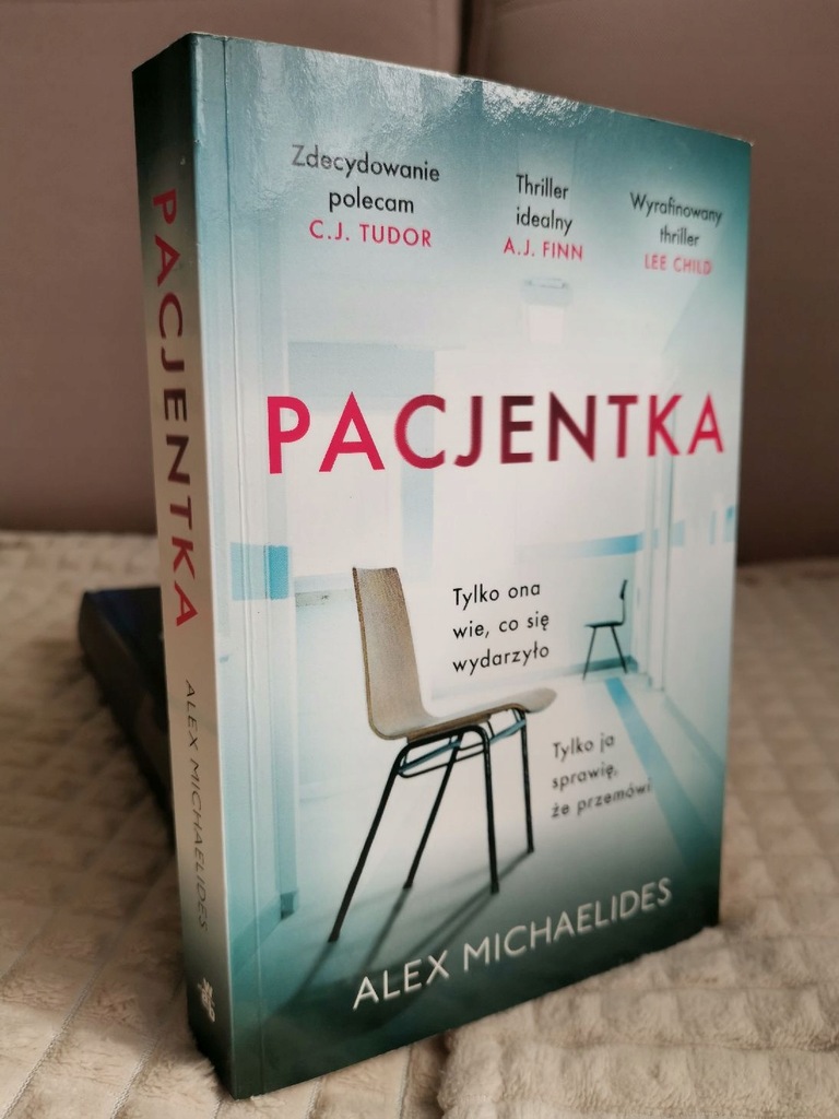 ALEX MICHAELIDES PACJENTKI