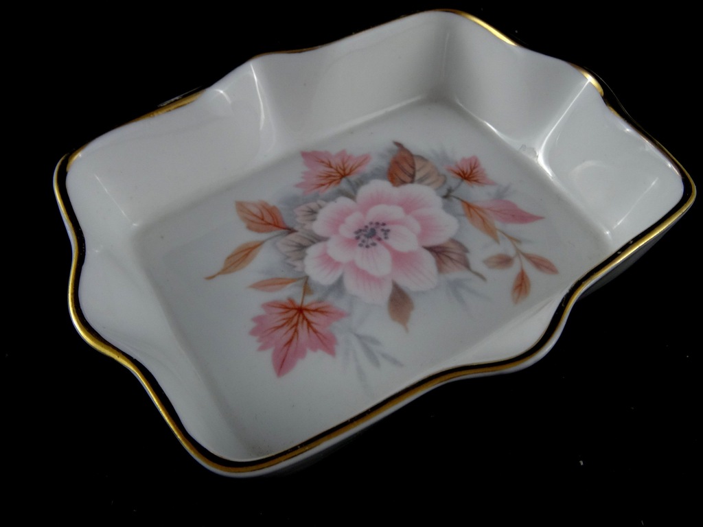 SALATERKA QUEENSWAY ,FINE BONE CHINA ANGLIA 81065 7395053366