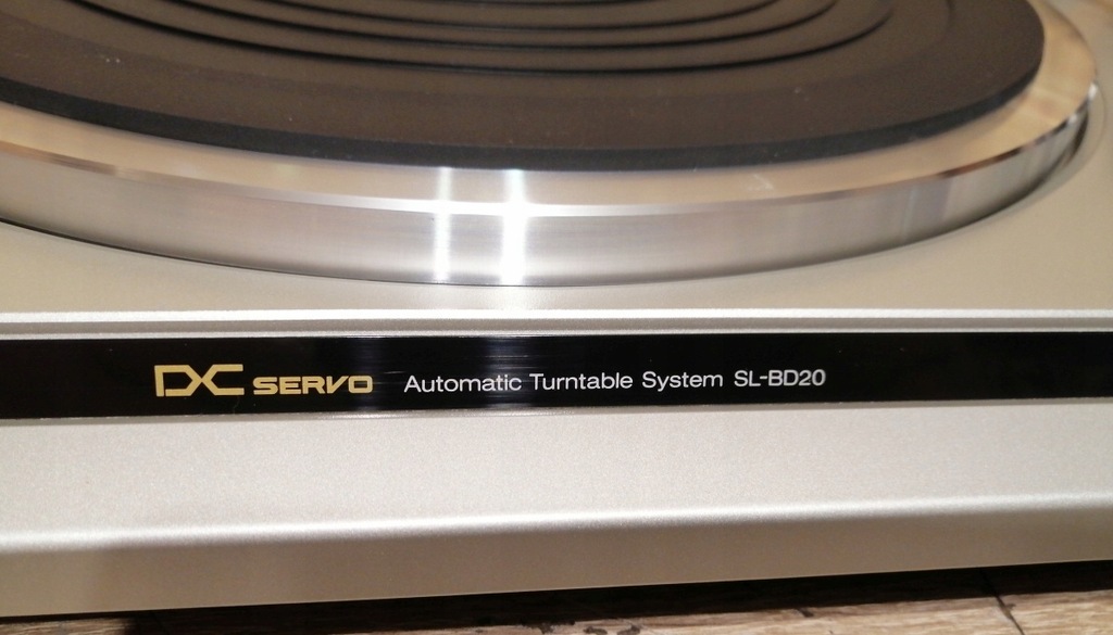 Gramofon Technics Sl-BD20