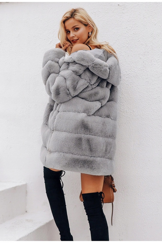 FUTERKO SZTUCZNE Z KAPTUREM DŁUŻSZE MIĘKKIE XXL - 7795928820