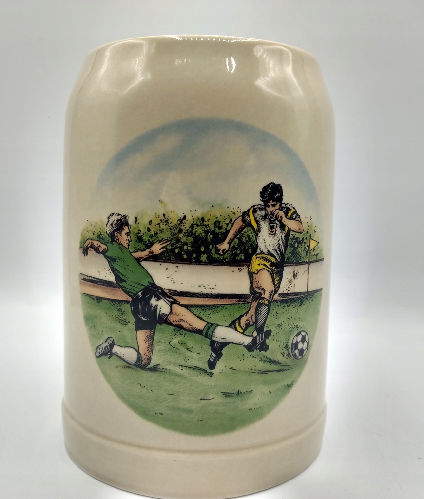 Vintage, kufel piłkarski zawodnicy piłkarze 600 ml