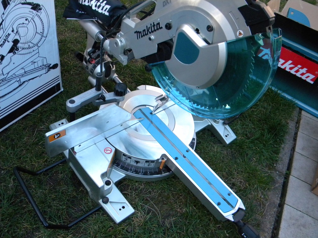 Makita ls1216l 305mm deals