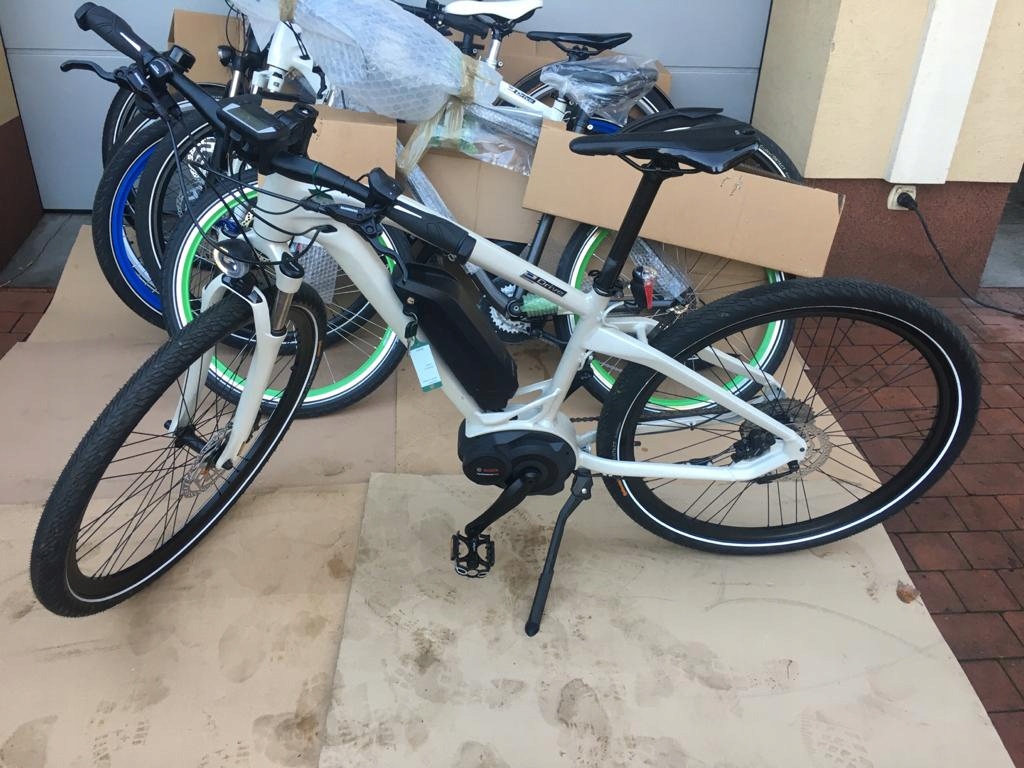 Rower elektryczny BMW Cruise eBike biały rozm. M 9217619533