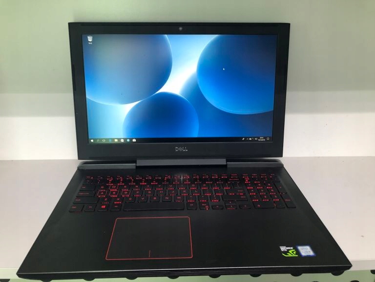 LAPTOP DELL INSPIRION 157577 GAMING P72F 8596740680 oficjalne