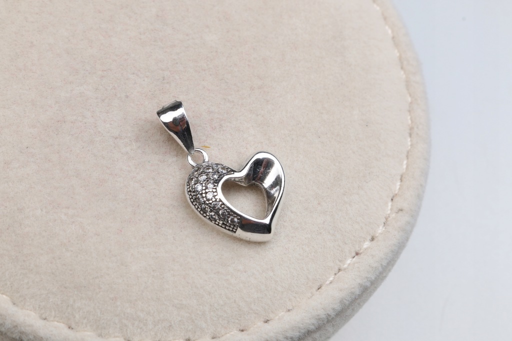 SERCE z CYRKONII srebrna zawieszka ODŚWIEŻONA 1,59 g 7.310