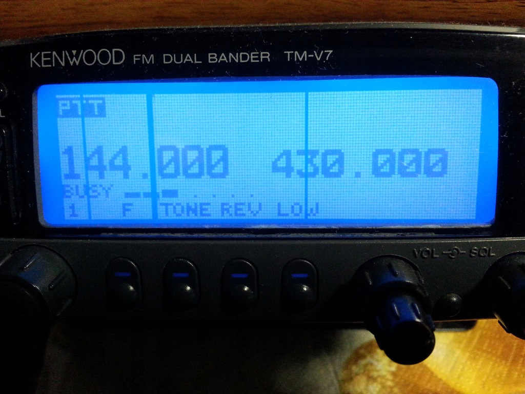 ケンウッドTM-V7A RigPix Database - Kenwood/Trio - TM-V7A