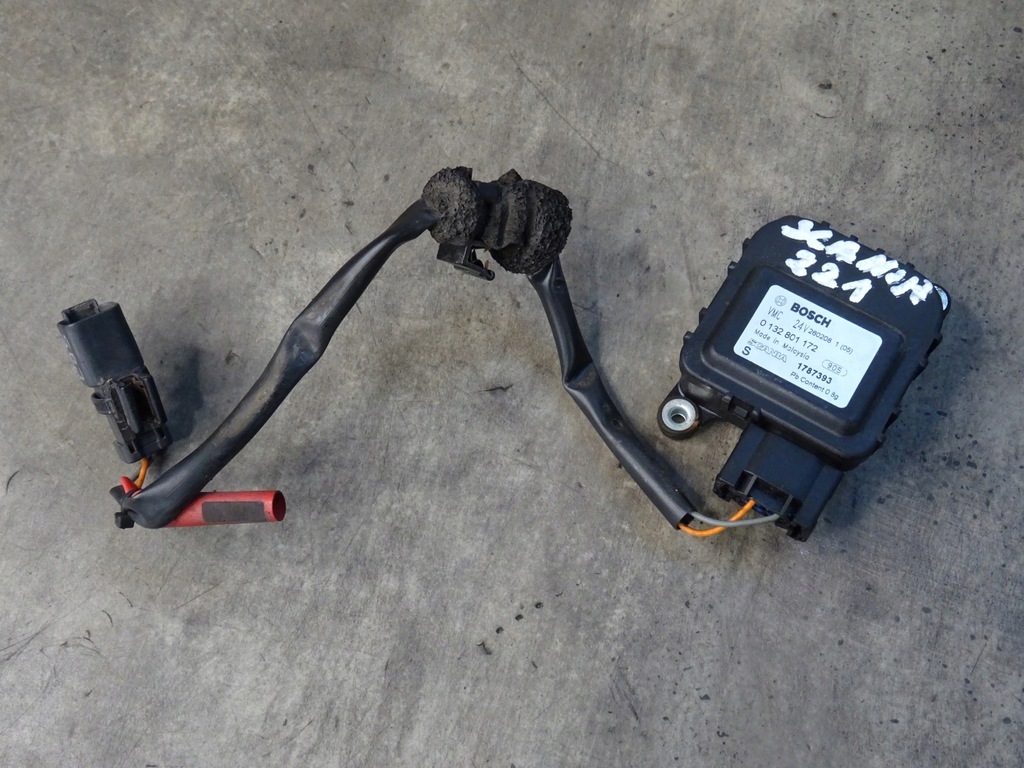 ルンルン (924) Lampa zespolona tylna lewa Landini Massey Ferguson za 72.99