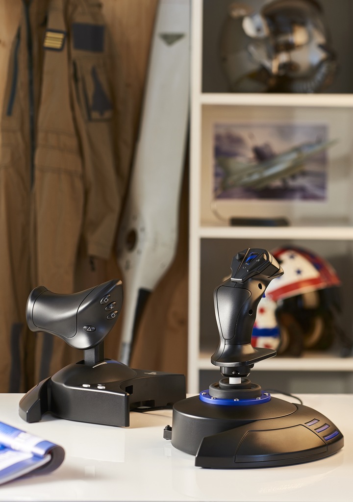 Купить Joystick Thrustmaster T.Flight Hotas 4 PC PS4: отзывы, фото, характеристики в интерне-магазине Aredi.ru