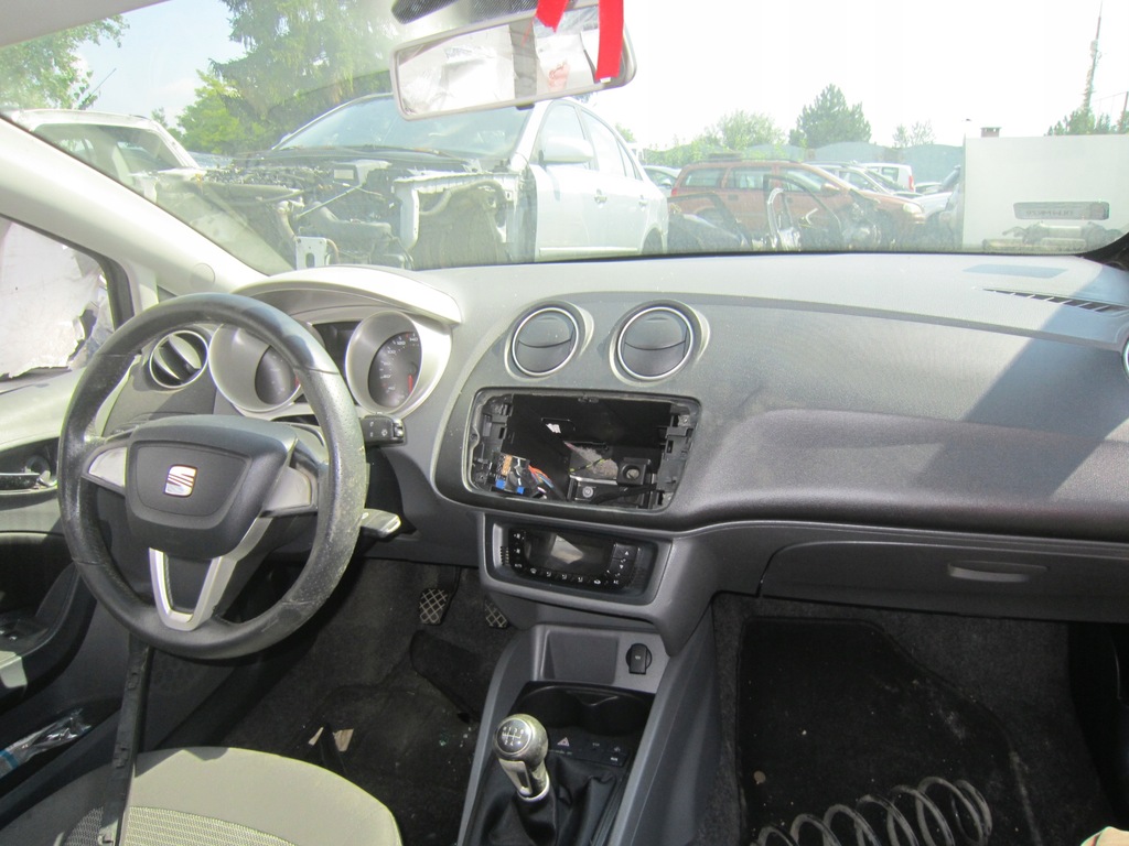 SEAT IBIZA IV 6J DESKA ROZDZIELCZA AIRBAG PASY