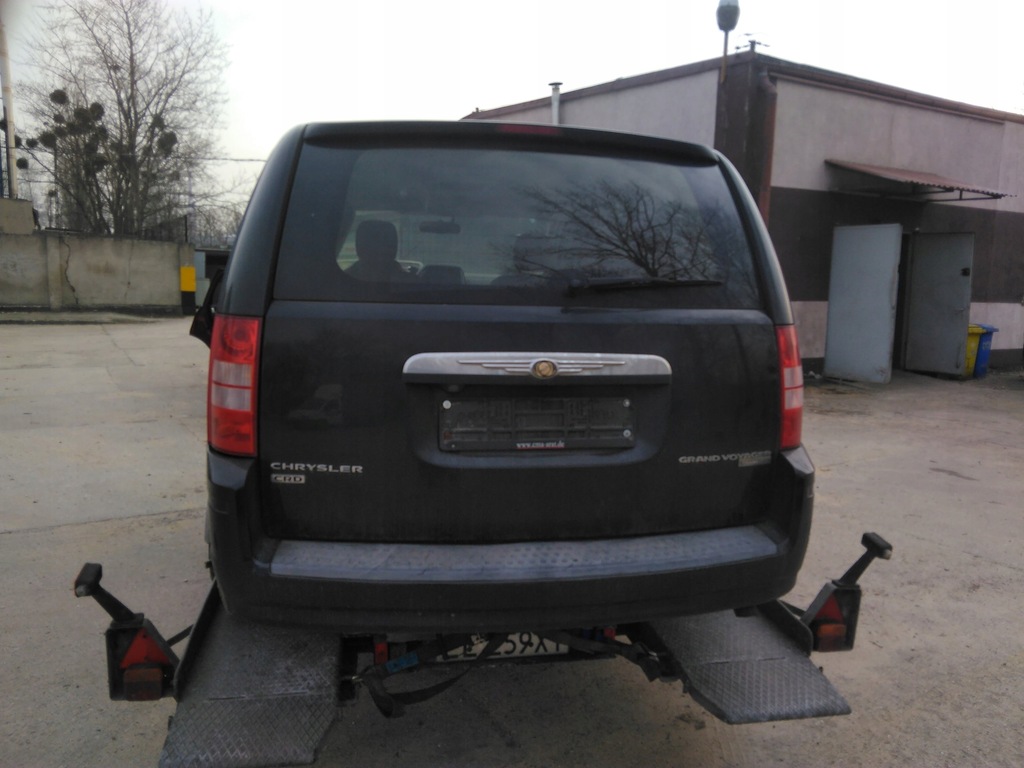 CHRYSLER GRAND VOYAGER RT 2.8 08 KOMPLETNY PRZÓD