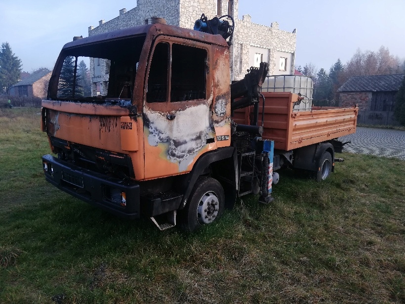 STEYR 10S14 Z HDS ATLAS 80.1 Z WYWROTEM-PO POŻARZE
