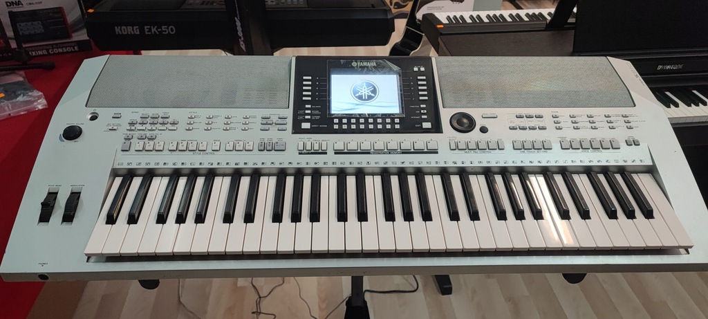Keyboard YAMAHA PSR-S910