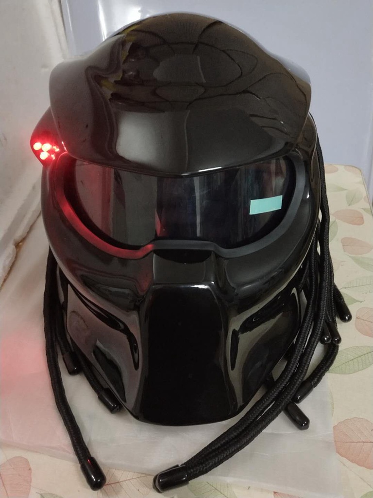 Predator Casco Motor