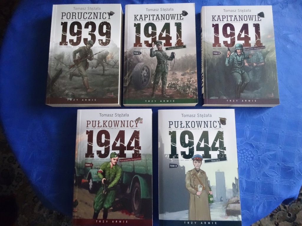 Trzy Armie _Porucznicy1939_Kapitanowie 1941 Pułkownicy 1944 - Stężała _NOWE