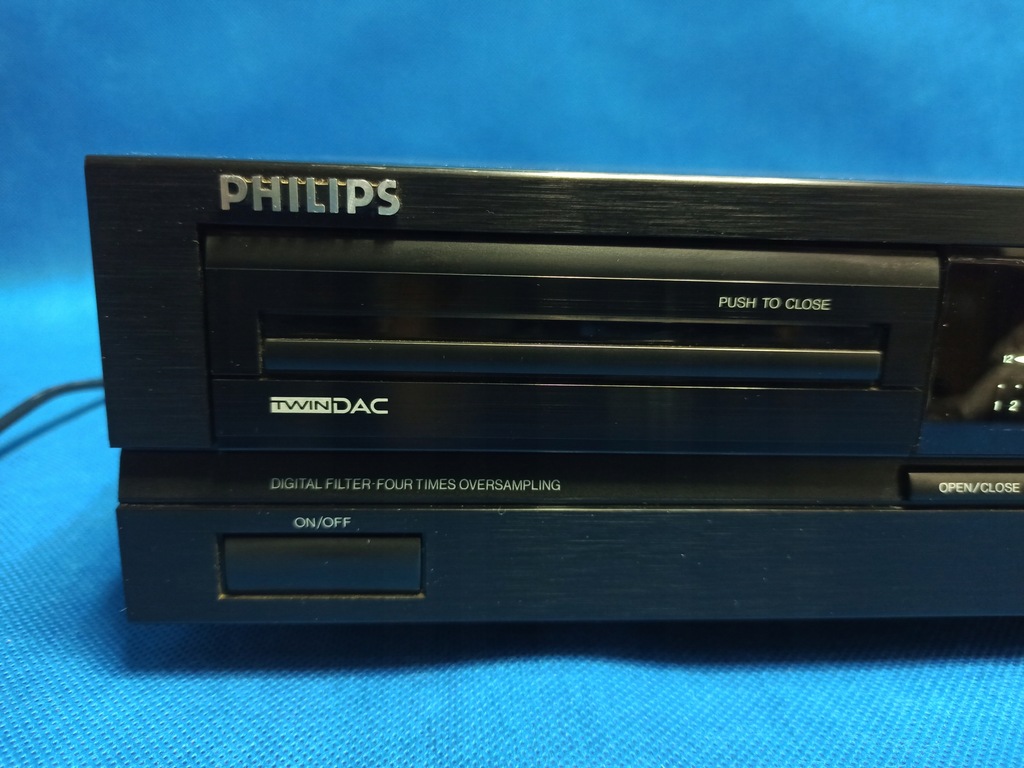 Купить Philips CD-604/TwinDAC/Бельгия CD-проигрыватель: отзывы, фото, характеристики в интерне-магазине Aredi.ru