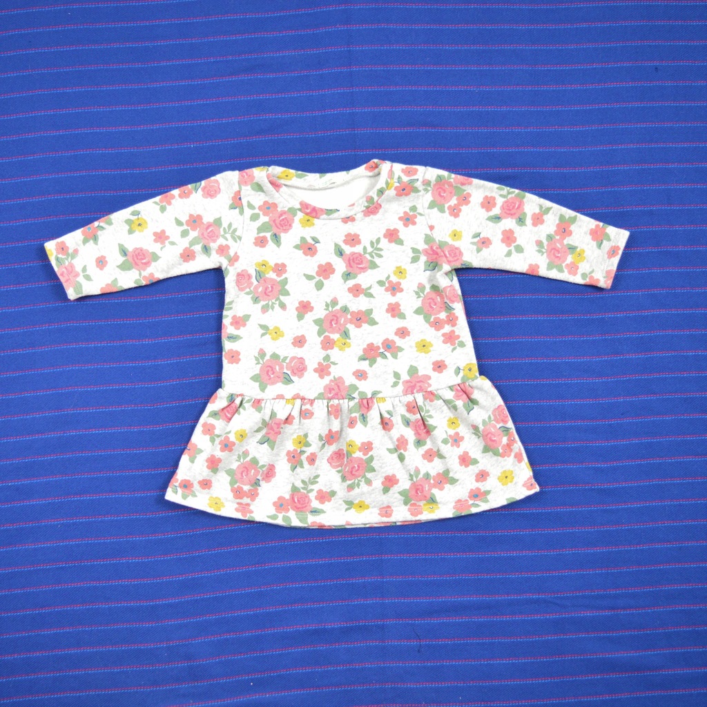 BENETTON SUKIENKA 6-9m 74