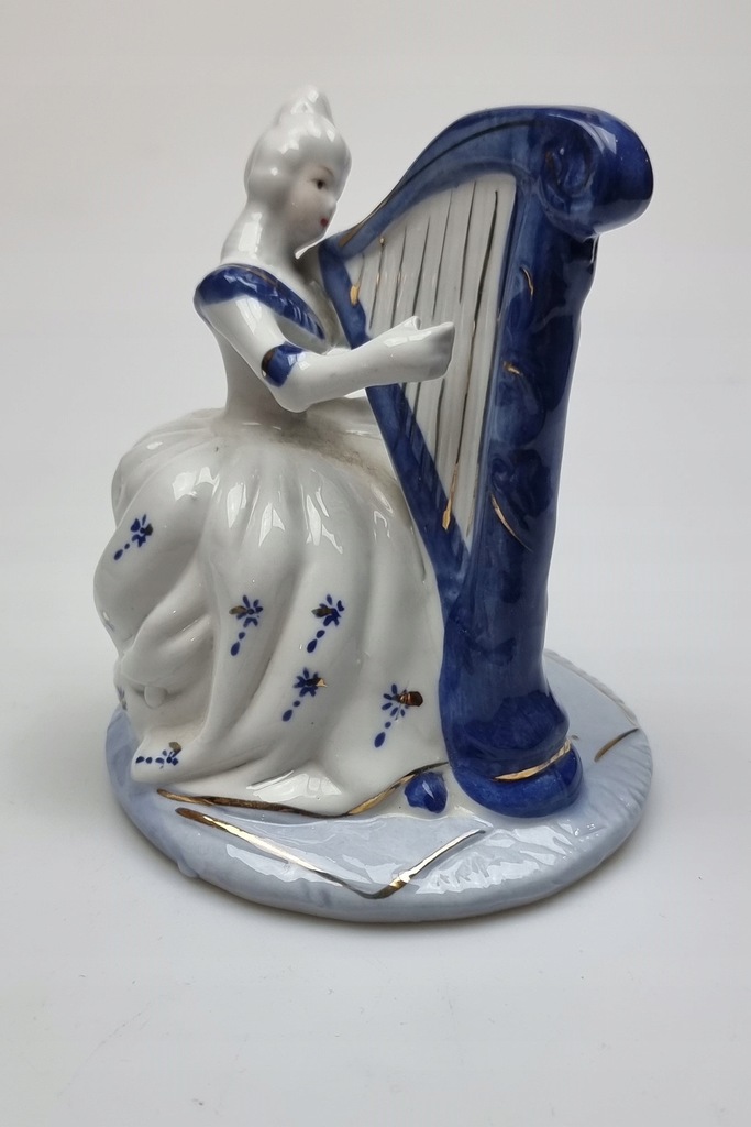 Figurka porcelanowa 11 cm Dama z harfą