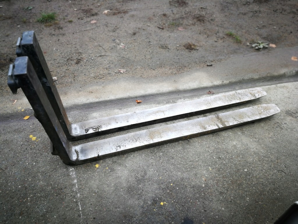 Widły do wózka widłowego 100x40x1200 klasa2B