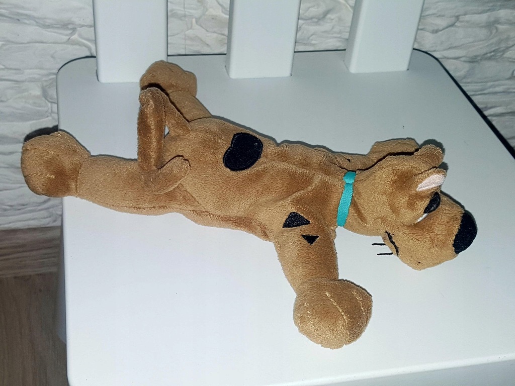 SCOOBY DOO 25cm leżący maskotka