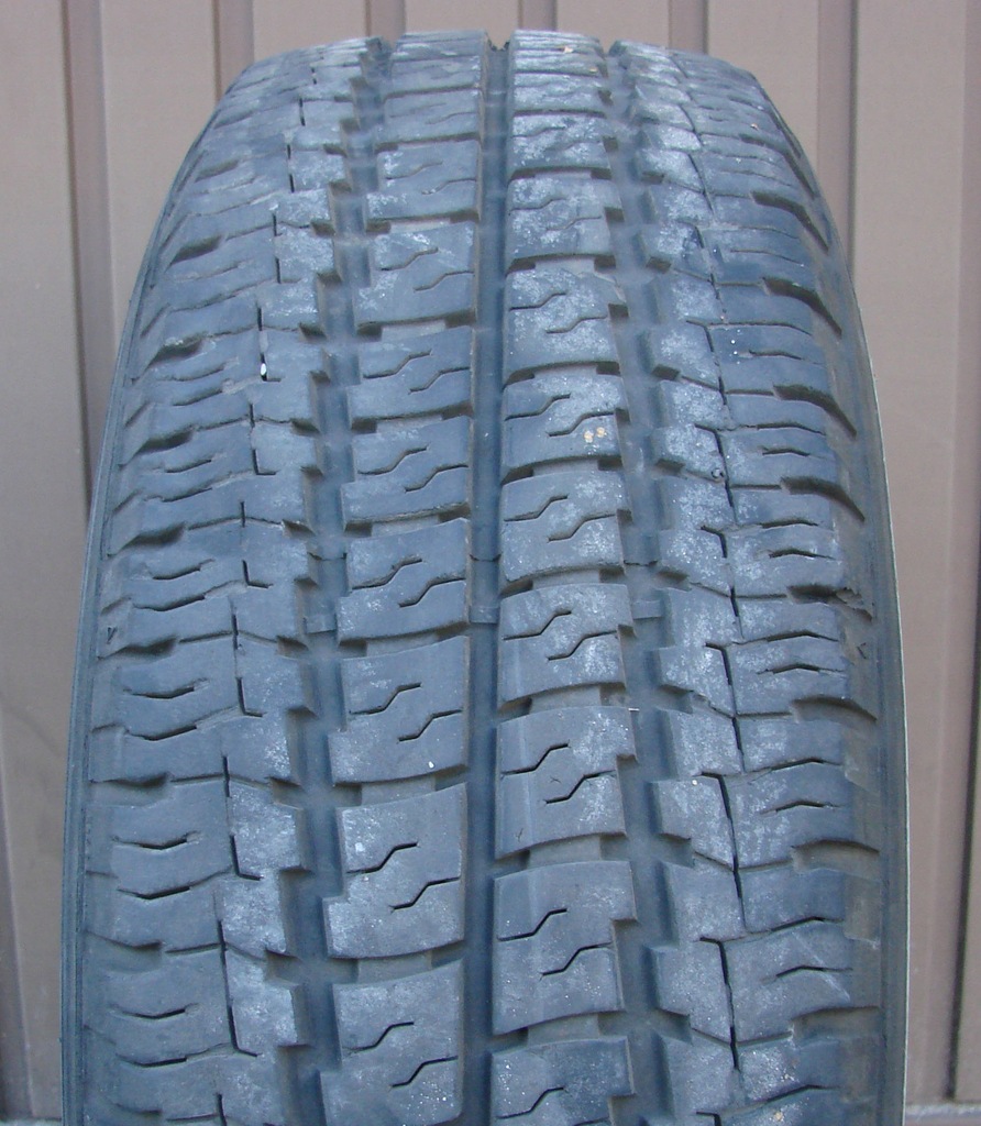 KORMORAN VANPRO b2 - 215/65R16C - Na Zapas - 7mm