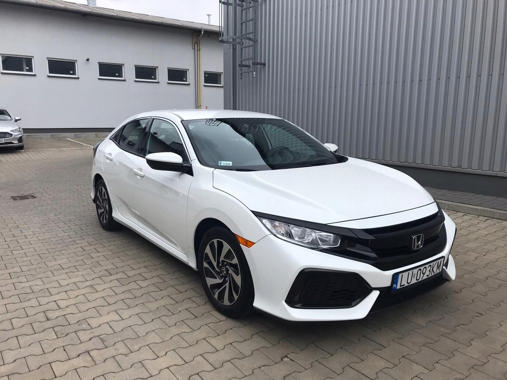 Купить HONDA CIVIC X HATCHBACK АВТОМАТ 1.5 2017 44000 LED: отзывы, фото, характеристики в интерне-магазине Aredi.ru