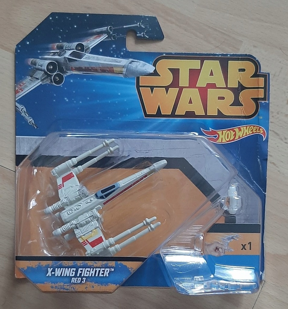 Hot wheels star wars x-wing fighter RED 5 CKR67