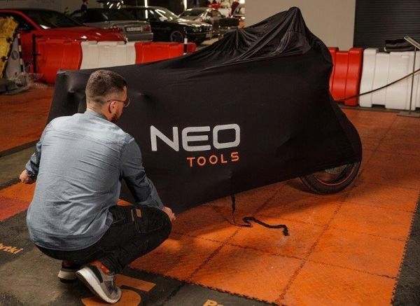 NEO TOOLS POKROWIEC ODDYCHAJĄCY NA MOTOCYKL/ SKUTER, 220X105X130 CM