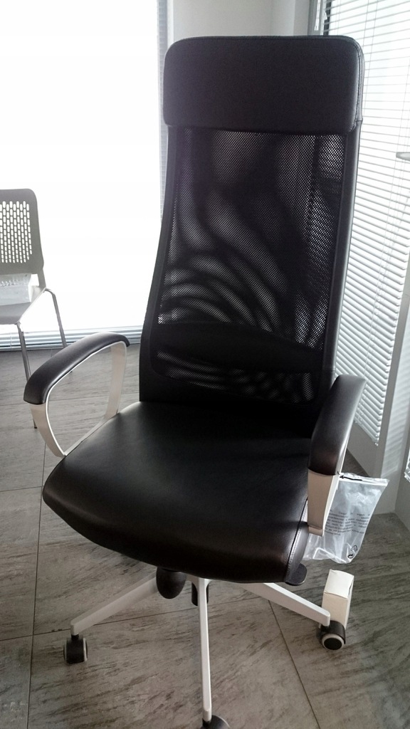 Fotel krzes o biurowe Ikea Markus Glose jak nowe 8458944877