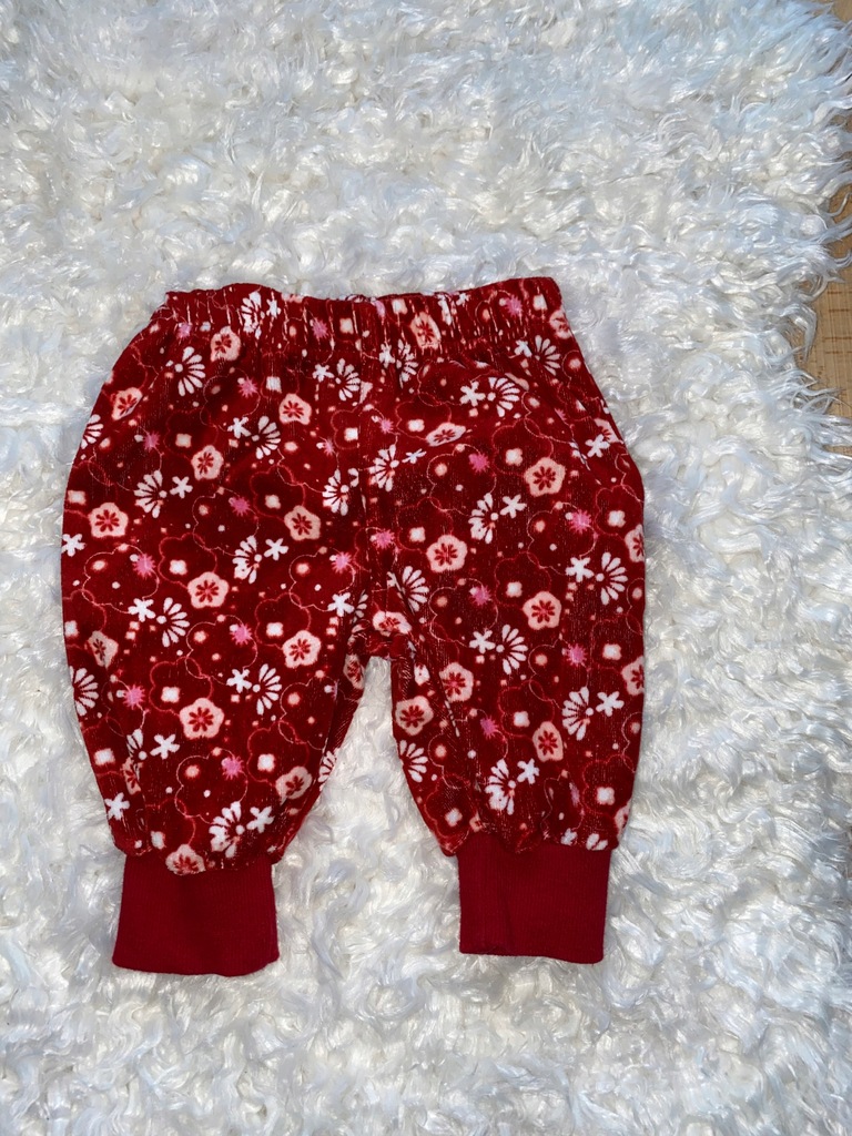 śliczne spodnie polarowe 62 cm KappAhl